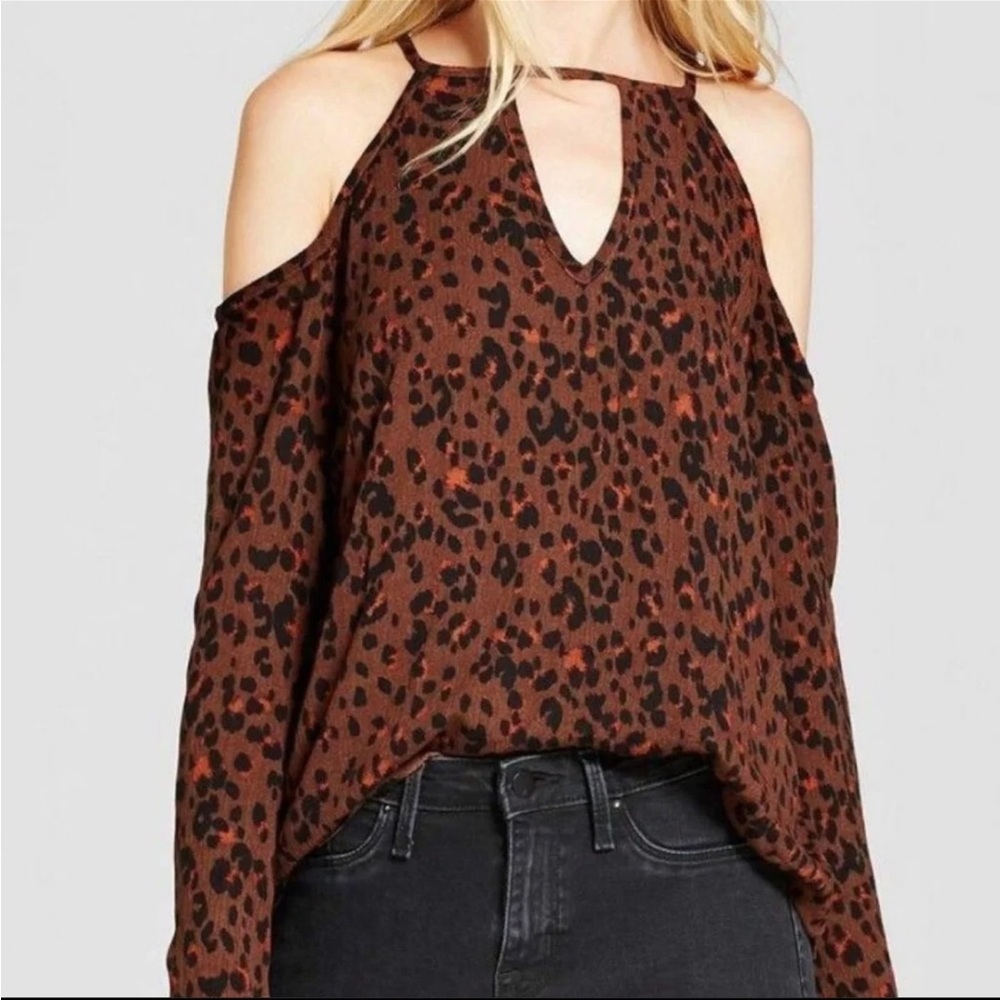 Mossimo Supply Co. Brown Animal Print Cold Shoulder Blouse